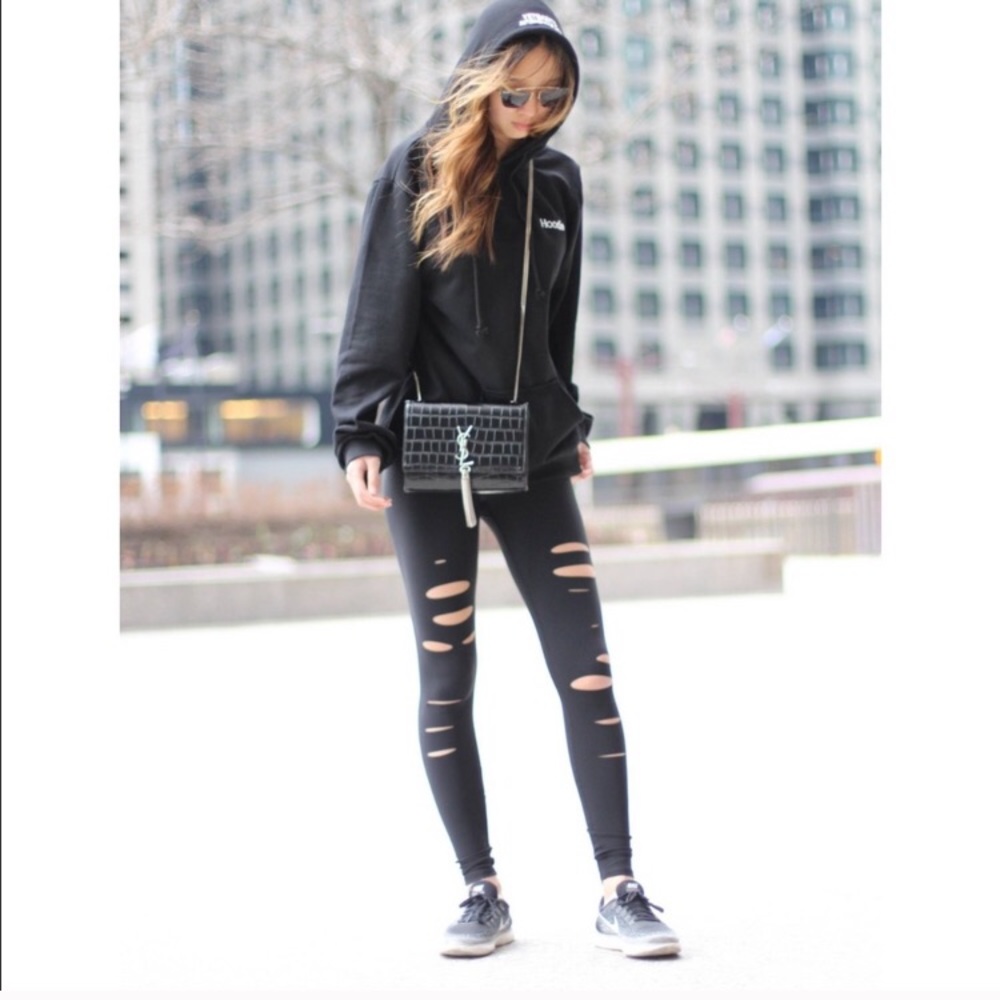 Alo Yoga Warrior Leggings in Black
